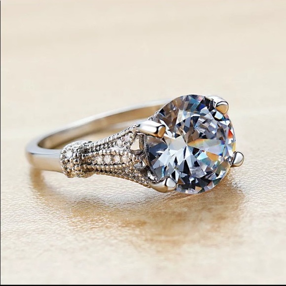 Boutique By The Bay Jewelry - S925 Round Ring Crystal Silver Zircon Stone Ring